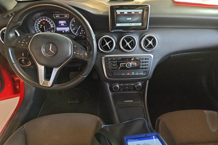 Used Mercedes-Benz A-Class (Import) 2015 A 180 Standard Model