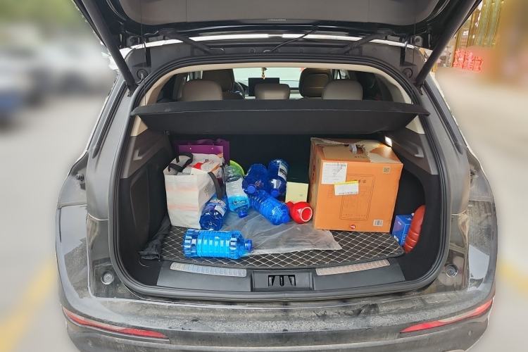 Used Lincoln Corsair 2020 2.0T Two-Wheel Drive Luxury Edition Trunk