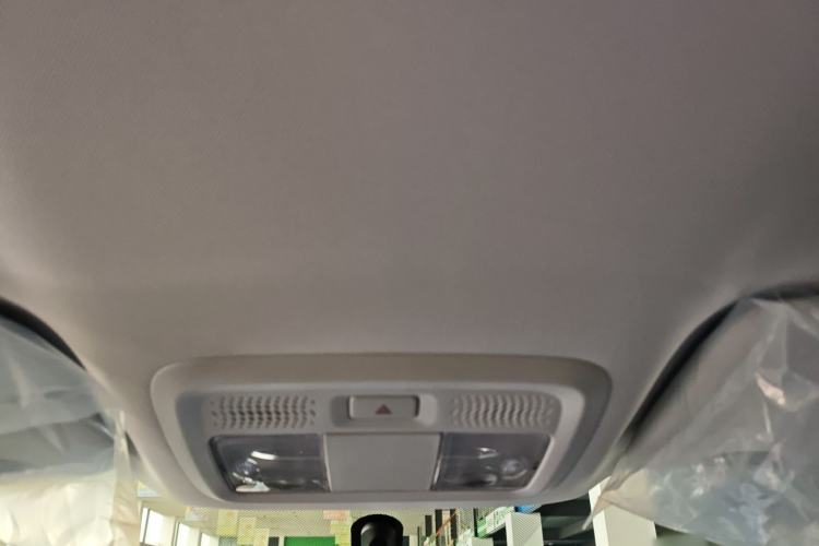 Used Dongfeng Aeolus SKY EV01 2025 530 km AIR Elite Edition
