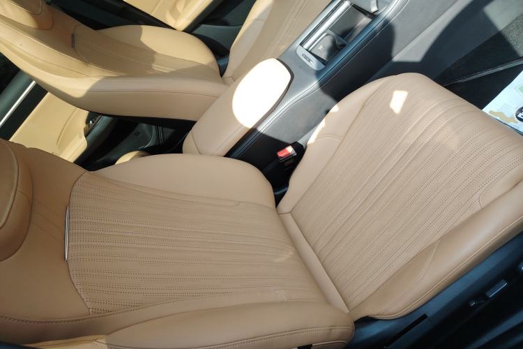 Used Geely Galaxy L7 2024 1.5T 115 km PLUS Dragon Edition