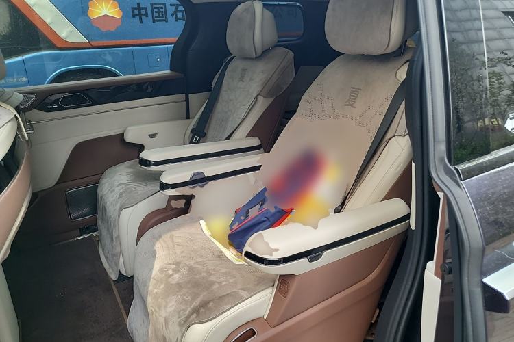 Used BYD Xia 2025 DM-i 1.5T 180km Beyond Edition Left Rear Seat