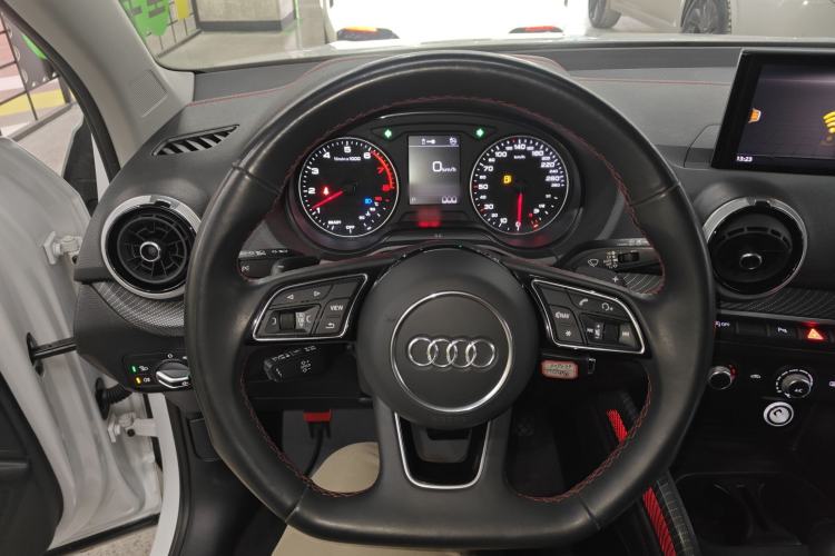 Used Audi Q2L 2022 35 TFSI Progressive Dynamic Edition
