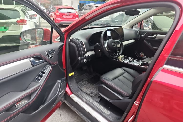 Used BYD Tang New Energy 2018 DM 2.0T All-Wheel Drive Smart Connectivity Luxury Model 7 Seats China V Emission Standard
