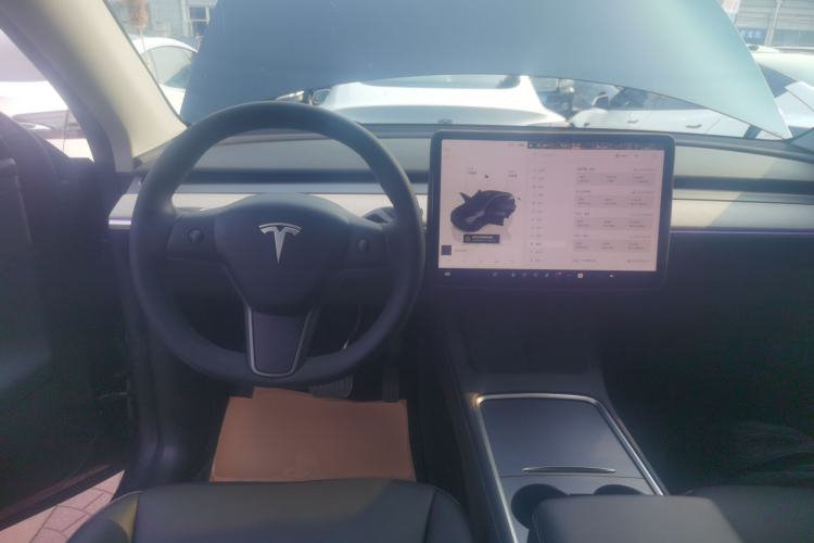 Used Tesla Model Y 2024 Rear-Wheel-Drive Version Steering Wheel