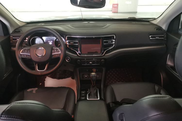 Used Jeep Commander 2018 2.0T Two-Wheel Drive Enjoy Edition China V Center Console