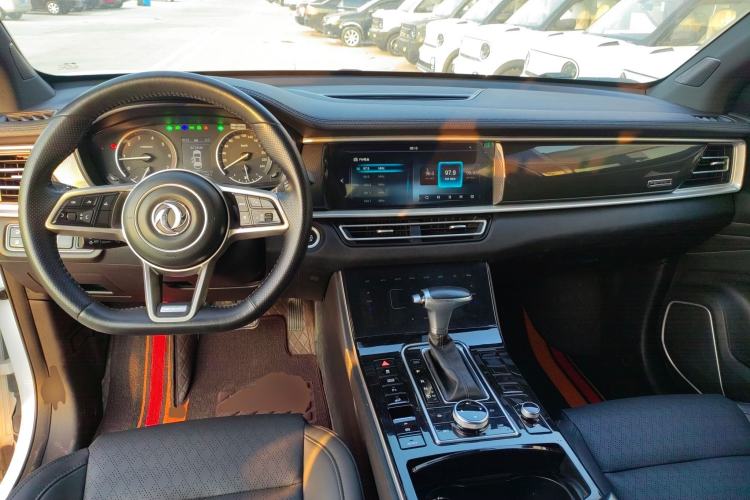 Used Dongfeng Fengon ix7 2020 2.0 TGDI Automatic Two-Wheel Drive Urban Luxury Edition
