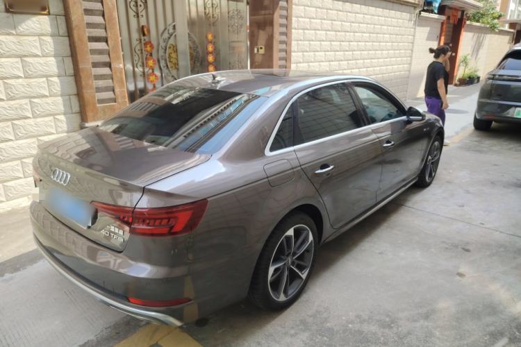 Used Audi A4L 2019 40 TFSI Fashion Edition China VI Emission Standard