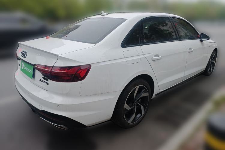 Used Audi A4L 2023 40 TFSI Bang & Olufsen Starry Night Edition
