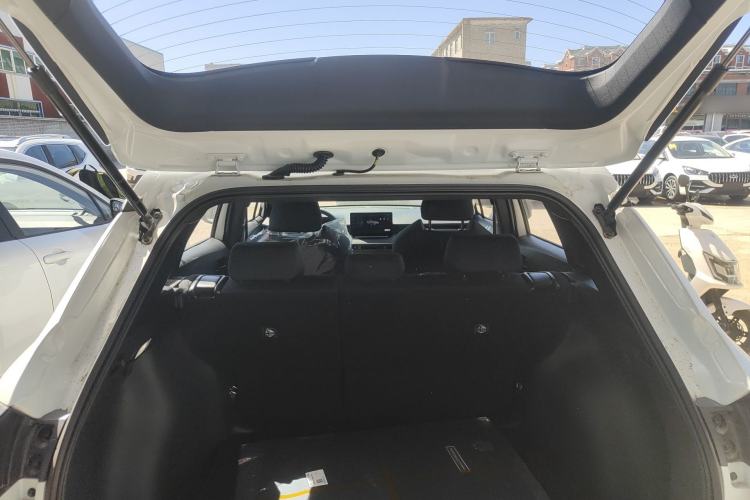 Used Toyota Corolla Cross 2026 Model 2.0L Pioneer Edition
