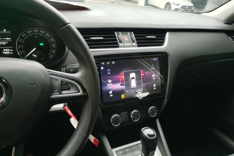 Used Skoda Octavia 2019 TSI230 DSG Smart & Comfort Edition China VI Standard