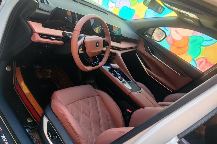 Used CHANGAN CS75 PLUS 2023 3rd Generation 1.5T Automatic Prestige Model Interior 2