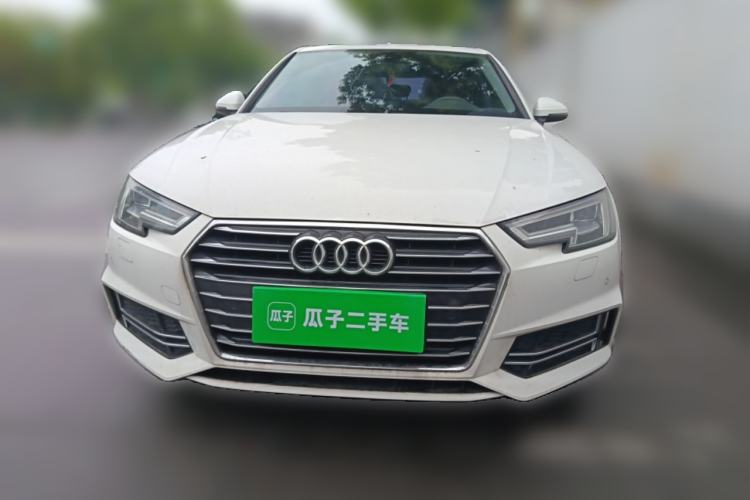 Used Audi A4L 2019 40 TFSI Ambition China VI Front
