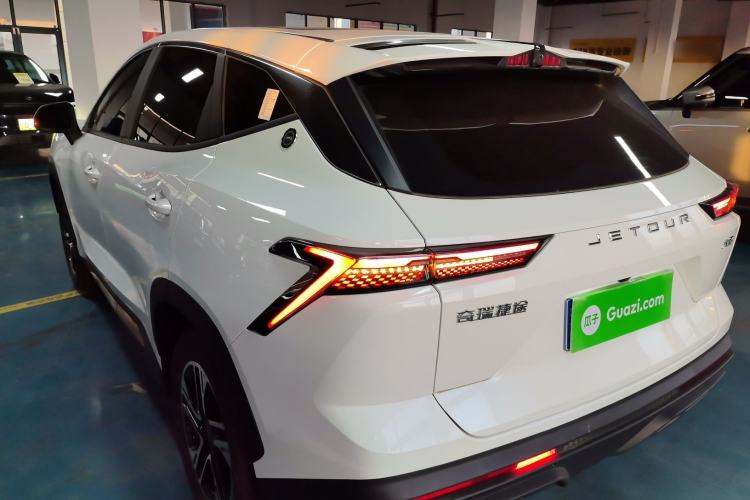 Used JETOUR Dashing 2025 1.5T DCT Luxury Edition
