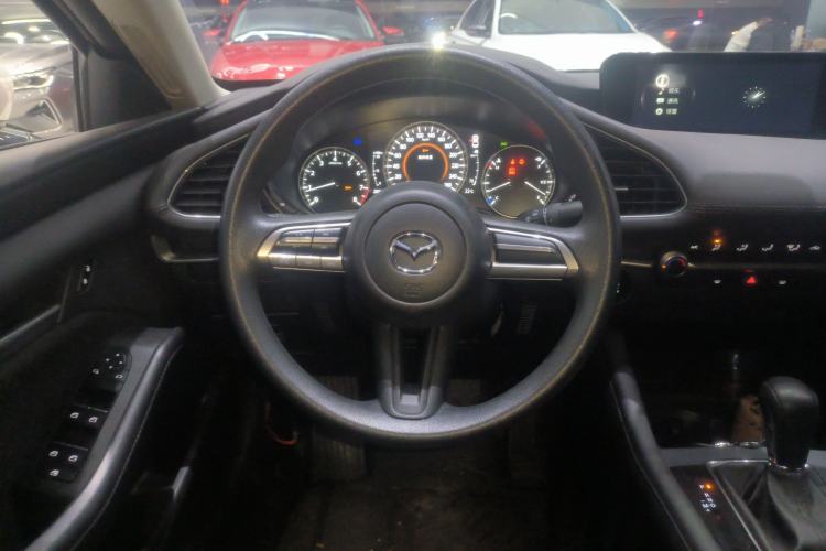 Used Mazda 3 Axela 2022 2.0L Automatic Zhiqing Edition Steering Wheel