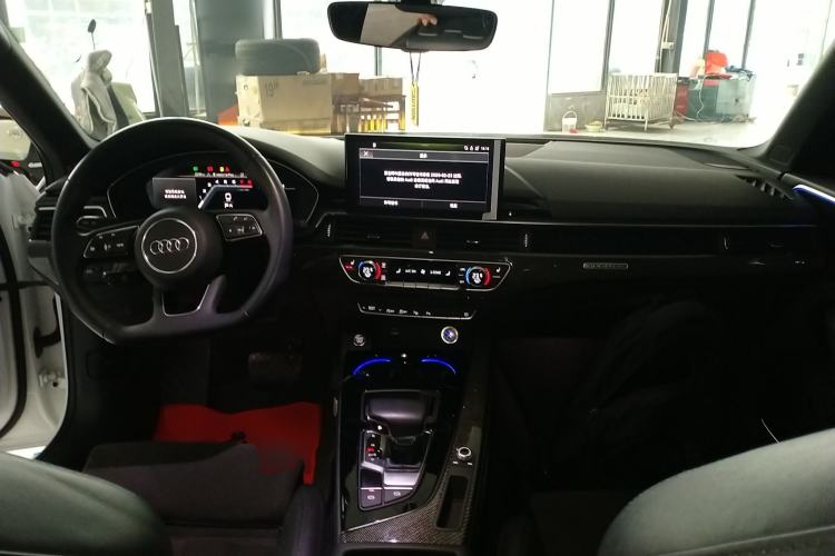 Used Audi A4L 2022 45 TFSI quattro Prestige Dynamic Edition
