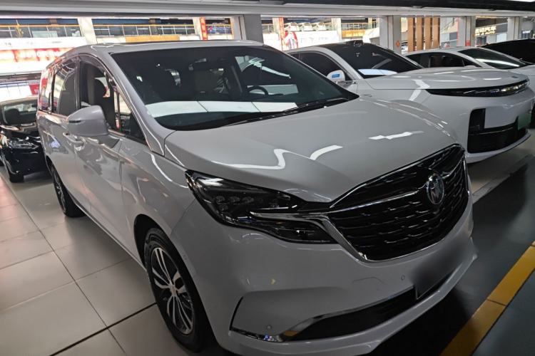 Used Buick GL8 2022 ES Landtrek 653T Luxury Edition
