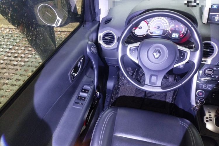 Used Renault Koleos 2014 Revised Version 2.5L Two-Wheel Drive Urban Edition Steering Wheel