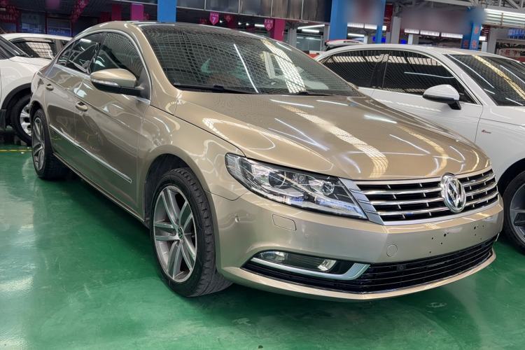 Used Volkswagen FAW-Volkswagen CC 2015 1.8TSI Luxury Model

