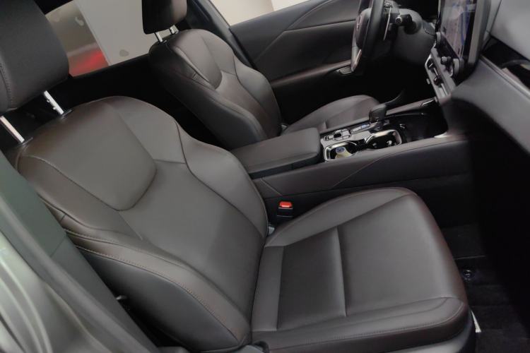 Used Lexus RX New Energy 2023 450h+ Four-Wheel Drive Enjoyment Edition Right Front Seat