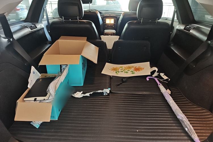 Used Mercedes-Benz R-Class 2017 R 320 4MATIC Business Edition Prestige Model