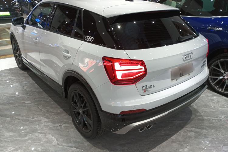 Used Audi Q2L 2018 35 TFSI Launch Exclusive Edition China VI Rear Left 45 Deg