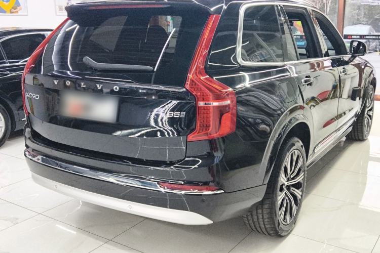 Used Volvo XC90 2021 B5 SmartDrive Luxury Edition 5-seater Rear Right 45 Deg
