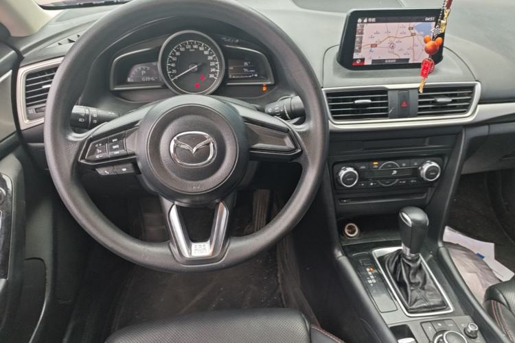 Used Mazda 3 Axela 2017 Sedan 1.5L Automatic Luxury Model Emission Standard China V