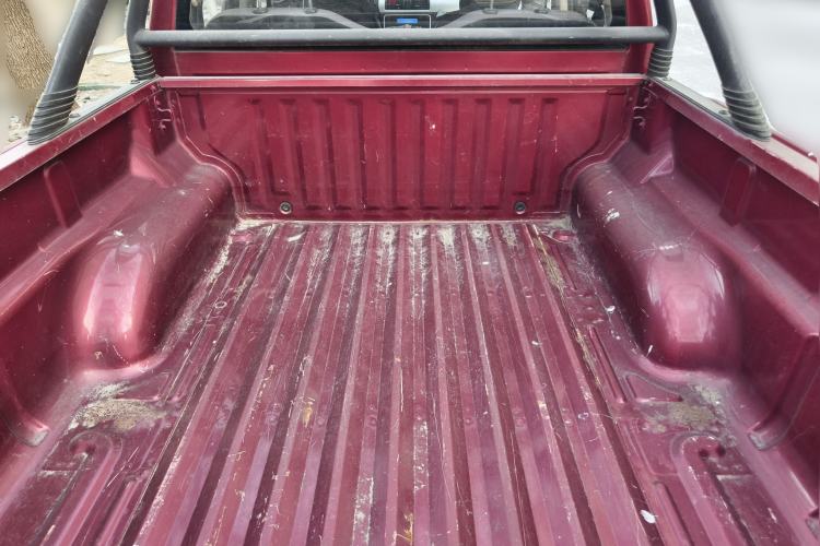 Used CHANGAN KAICHENG Shenqi F30 2018 1.5L Standard Version Non-Air-Conditioned Short Wheelbase DAM15L Trunk