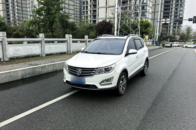 Used Baojun 560 2016 1.8L Manual Luxury Edition