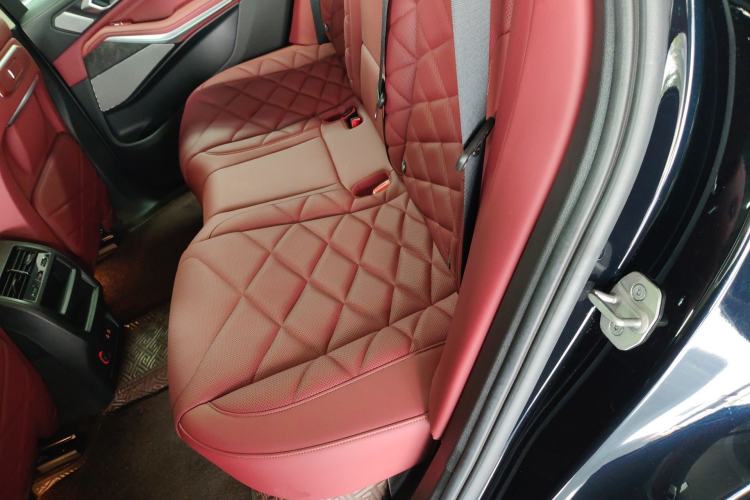 Used BMW X5 2023 xDrive 30Li Luxury M Sport Night Edition Package
