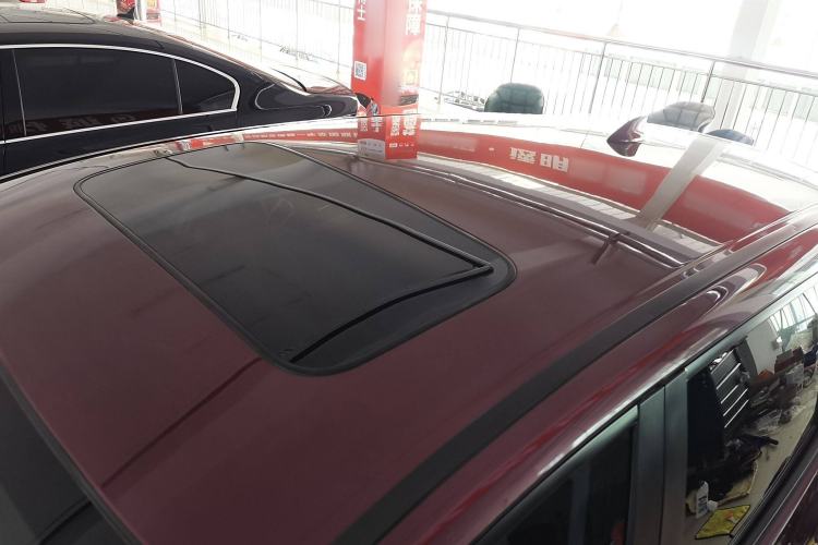 Used Honda Jade 2017 1.8L automatic Comfort version 5 seats
