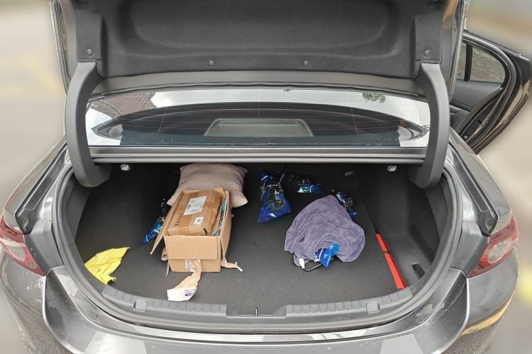 Used Mazda 3 Axela 2023 2.0L Automatic Zhiqing Edition Trunk