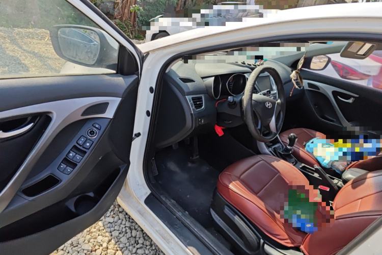 Used Hyundai Elantra (5th Generation / Langdong) 2016 1.6L Manual Luxury Model