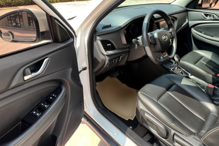 Used Land X2 2017 1.6L Automatic Sharp Edition