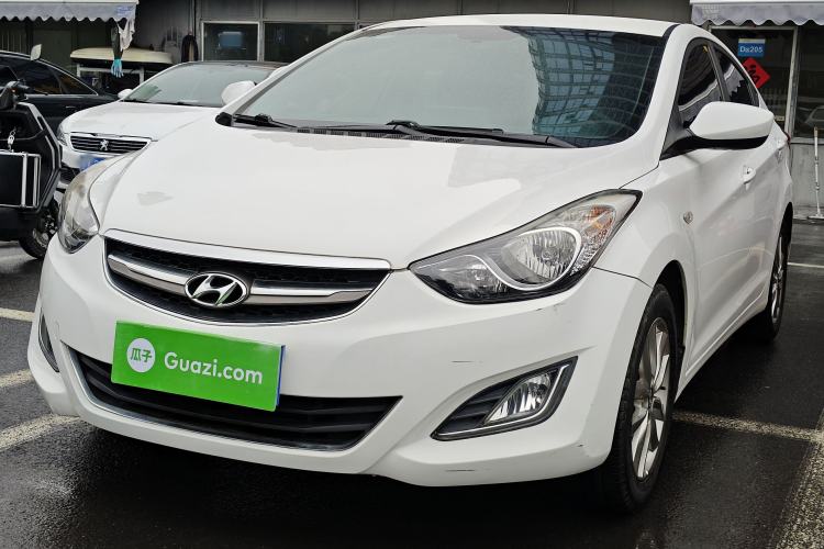 Used Hyundai Elantra (5th Generation / Langdong) 2015 1.6L Automatic Fashion Model