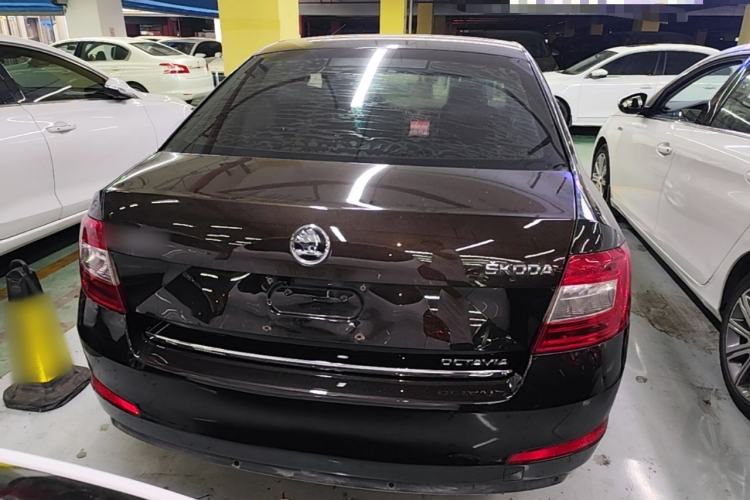 Used Skoda Octavia 2015 1.6L Automatic Yijun Edition