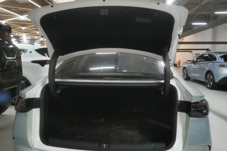 Used BYD Seal 06 New Energy 2024 DM-i 80KM Prestige Model Trunk