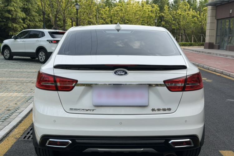 Used Ford Escort 2017 Happiness Edition 1.5L Automatic Fashion Version Exterior 2