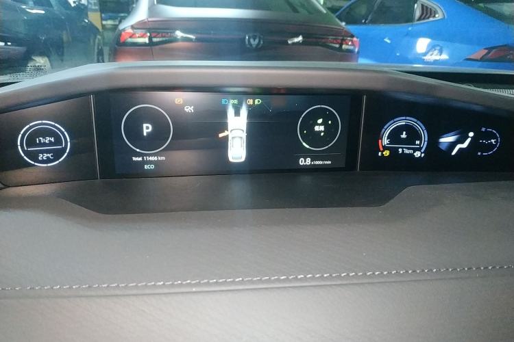 Used CHANGAN UNI-V 2024 1.5T Smart Navigation Version Instrument Cluster