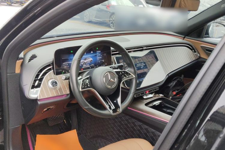 Used Mercedes-Benz E-Class 2024 Refresh E 300 L Stylish Edition
