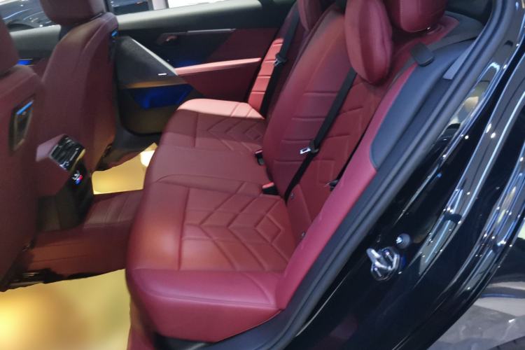 Used BMW 5 Series 2024 530Li Leading Model M Sport Package