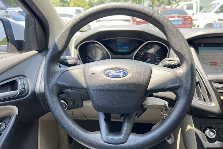 Used Ford Focus 2017 Sedan 1.6L Automatic Comfort Plus SmartDrive Edition