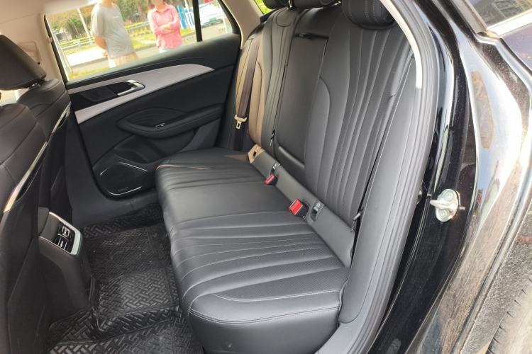 Used Hongqi H5 2025 1.5T DCT Qiyun 500 000th Unit Commemorative Edition Left Rear Seat