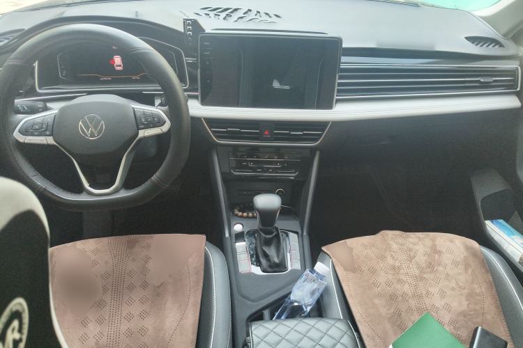 Used Volkswagen Tiguan L 2024 300TSI Automatic Two-Wheel Drive Smart Edition