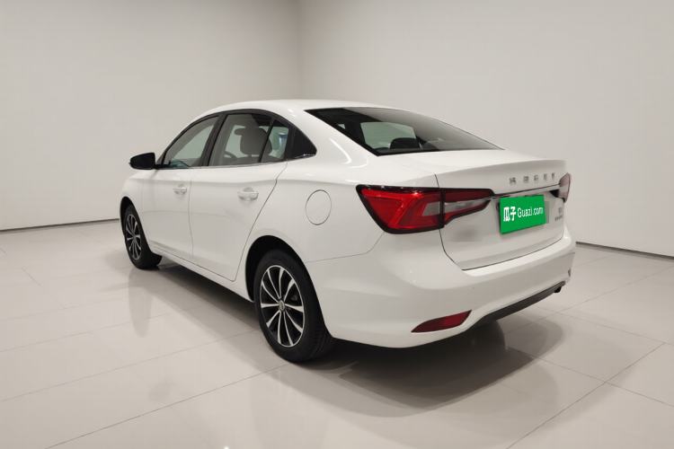 Used Roewe i5 2020 1.5L Automatic 4G Connect Luxury Flagship Edition
