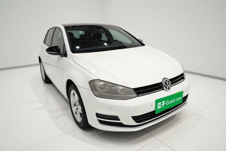 Used Volkswagen Golf 2017 1.6L Automatic Comfort Million-Vehicle Anniversary Edition