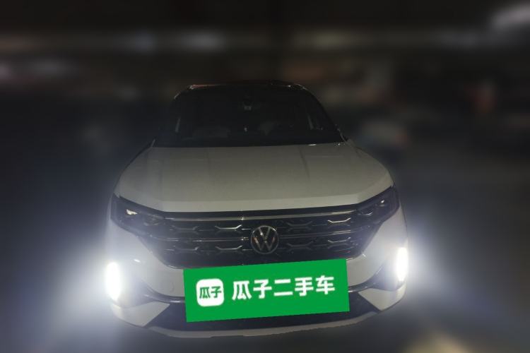 Used Volkswagen Tayron X 2023 330TSI Two-Wheel-Drive Flagship Smart Edition Front