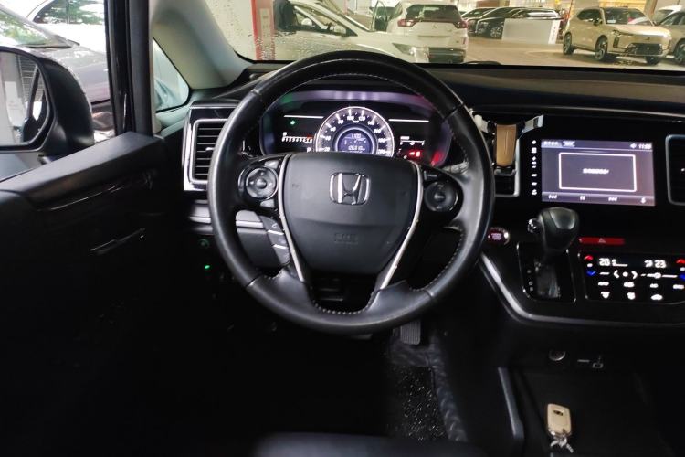 Used Honda Elysion 2016 2.4L Comfort Edition Steering Wheel