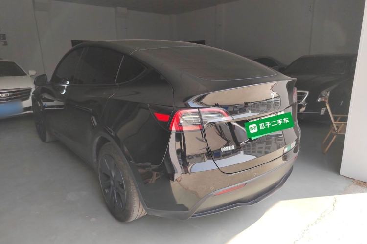 Used Tesla Model Y 2023 Rear-Wheel-Drive Version Exterior 2