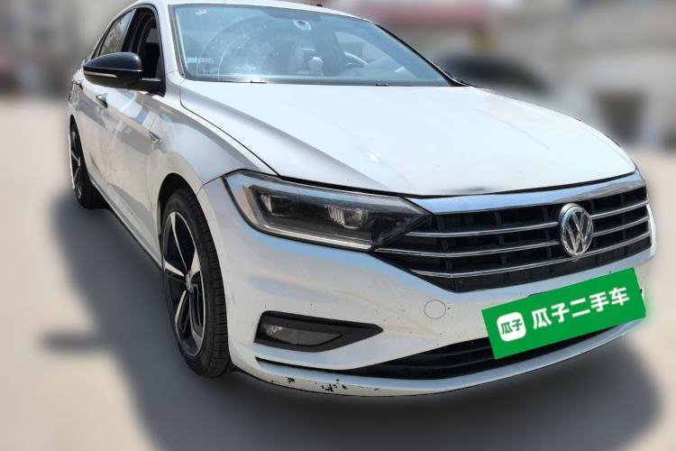 Used Volkswagen Sagitar 2019 200TSI Manual Fashion Edition China VI Front Right 45 Deg